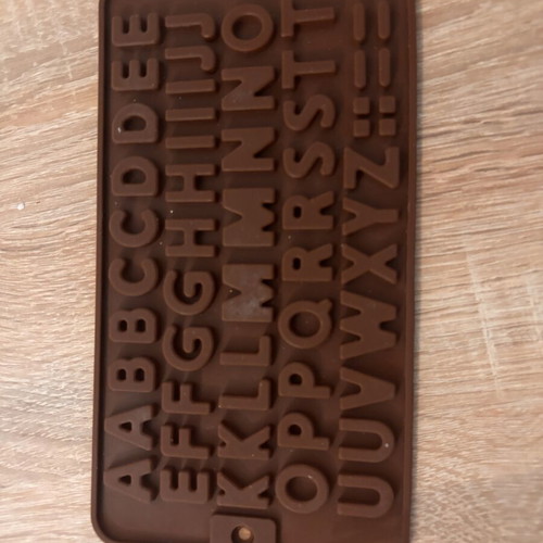 Candle molds used for tablets and wax melts