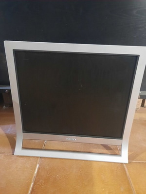 Sony SDM-HS95 19" TFT LCD Monitor 1280×1024, retro PC