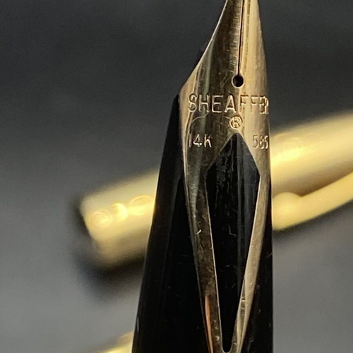 Sheaffer Imperial Triumph 777 fountain pen like new, 14K gold nib