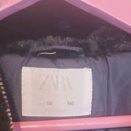 Zara synthetic fur jacket for 10-year-old girl, like new, black