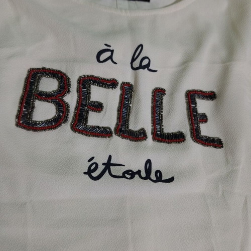 White sleeveless tops American Eagle and Sfera like new with embroidered details and cut outs