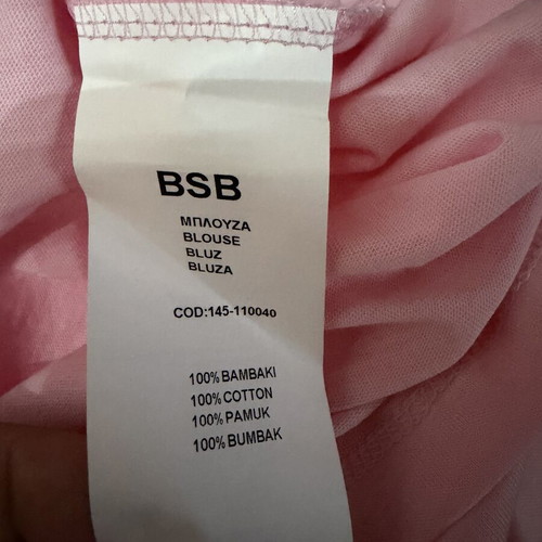 Bsb cotton t-shirt with rhinestone necklace, like new, pink, size S