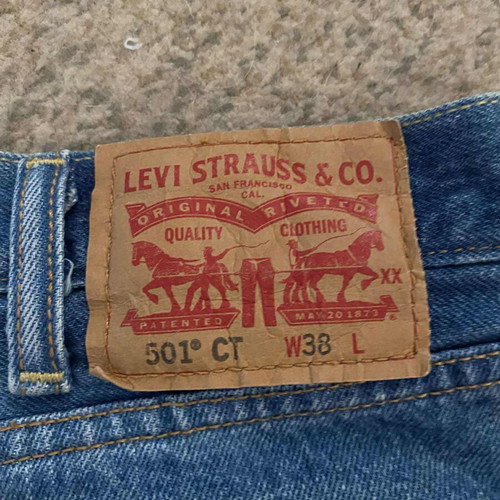Levi's Shorts 501 W38 like new, blue, size L