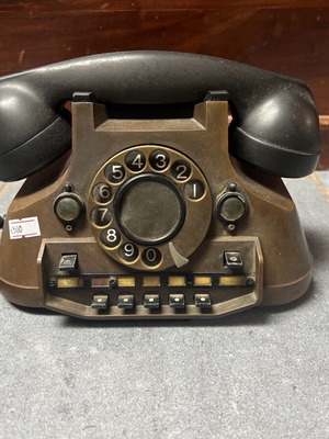 Τηλέφωνο Ericsson από χαλκό και μπακελίτη μεταχειρισμένο, 1950