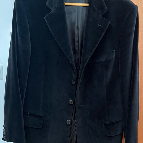 Костюми и кадифено сако като нови, включително Cerutti, Tommy Hilfiger, Ermenegildo Zegna