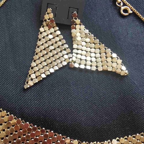 Jewelry set with earrings and necklace