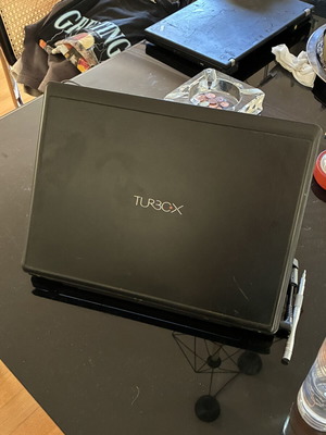 Turbox laptop used for parts without HDD