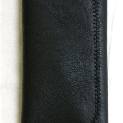 Tobacco pouch new with magnetic clasps and zipper compartment