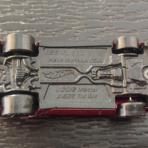 Chevy Camaro 1/64 Mattel Hotwheels used with marks