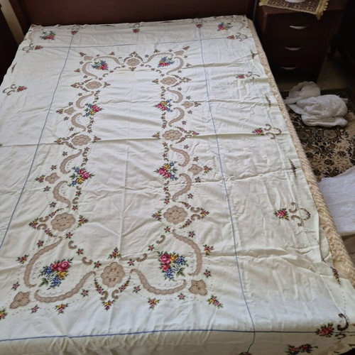 Tablecloth machine unfinished new 145x235