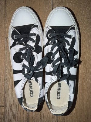 Converse αθλητικά μεταχειρισμένα, μαύρο και άσπρο, νούμερο 39