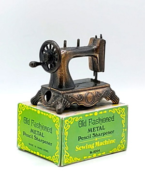 Vintage Diecast Sewing Machine Pencil Sharpener new in original box