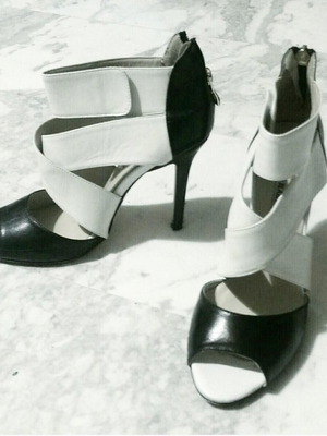 Manolo Blahnik πέδιλα μεταχειρισμένα, άσπρομαύρα, νούμερο 38