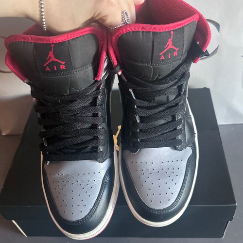 Nike Air Jordan 1 Mid Bred Shadow sneakers like new, size 42