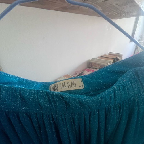 Karavan tulle skirt like new, medium, turquoise