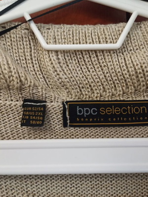 Beige sweater with gold glitter details like new, size 52/54
