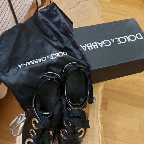 Dolce & Gabbana vintage athletic shoes size 38.5 like new, black