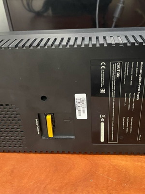 APC BV800I Easy UPS 800VA/450W ανακατασκευασμένο με 4 πρίζες Schuko
