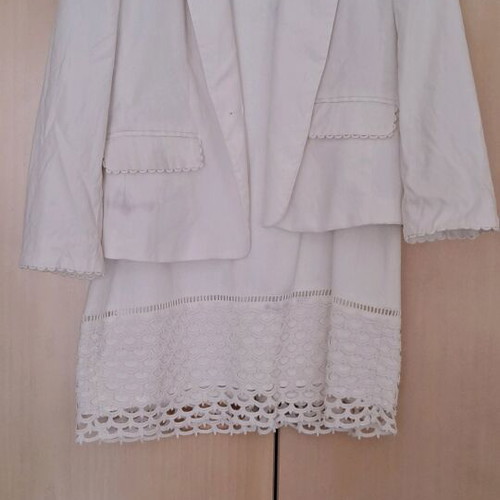 Ann Taylor white linen blazer size 12 and pants size 14 used