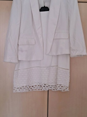 Ann Taylor white linen blazer size 12 and pants size 14 used