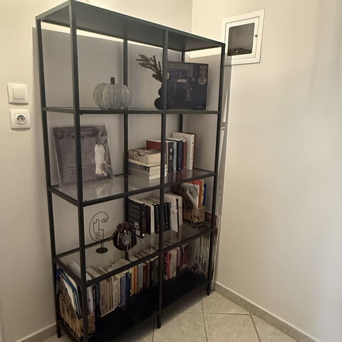Black Metal Bookshelf with Glass Shelves like new