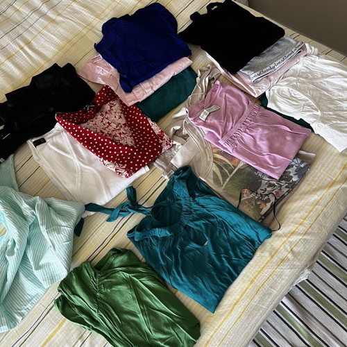 Zara blouse set like new, 17 pieces, small-medium sizes