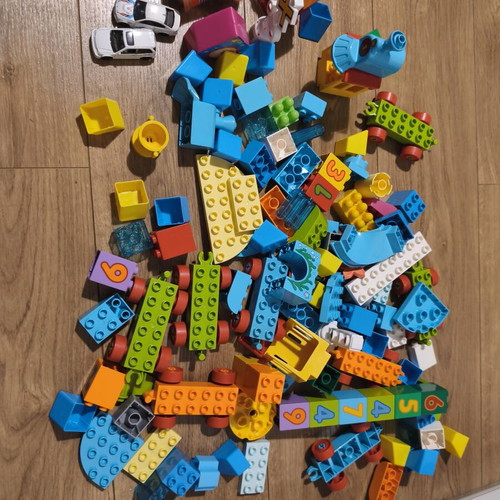 Building blocks with details, set of 100 pieces