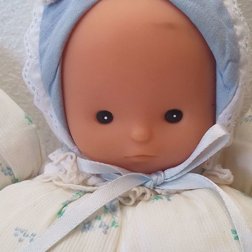 Vintage doll doudou poupée bébé tissus Zapf Creation used