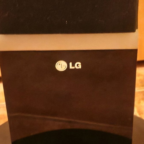 LG Home Cinema Set SH52TH-C like new Surround 5.1 system