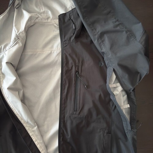 Fundango Piorini waterproof jacket like new, size L, black-white