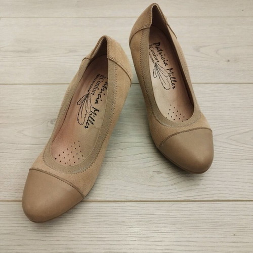 Patricia Miller women's pumps like new, size 36, beige