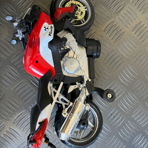 K1300R Motorcycle 1:8 Scale new with sound
