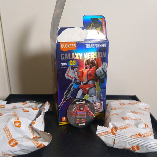 Transformers Blokees Galaxy Version Inferno, Skywarp and Long Haul like new