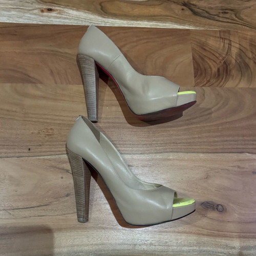 Just Cavalli pumps used, size 39, beige