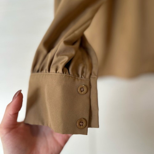 Brown blouse with V neckline new, size S