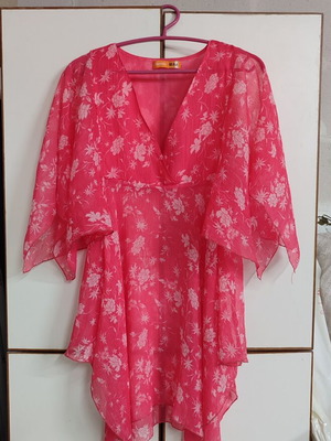 Bershka pareo used, white and pink, sizes M/L