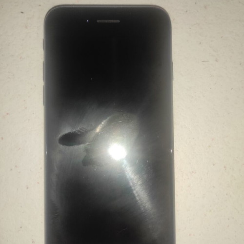 iPhone 7 128GB restored, good battery