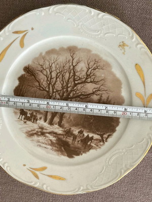 Διακοσμητικό πιάτο πορσελάνη Ιωνία μεταχειρισμένο με θέμα Christmas 1849