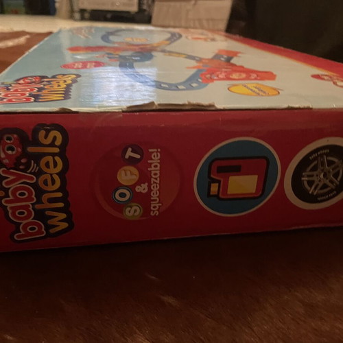 Supreme Baby Wheels Stunt Play Set like new for 18 months+
