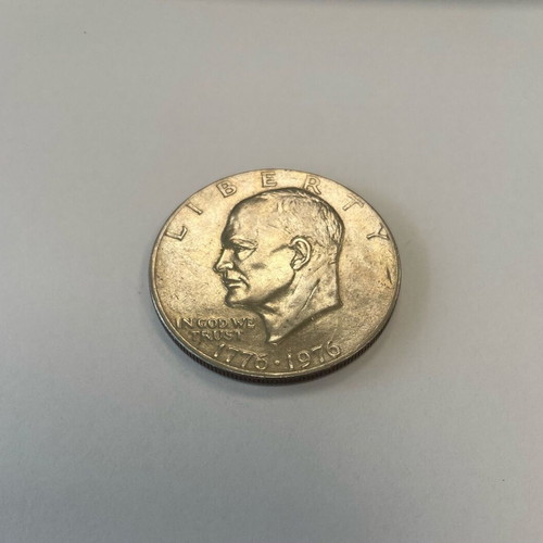 Eisenhower Liberty Bell Moon One Dollar Coin 1776-1976 like new