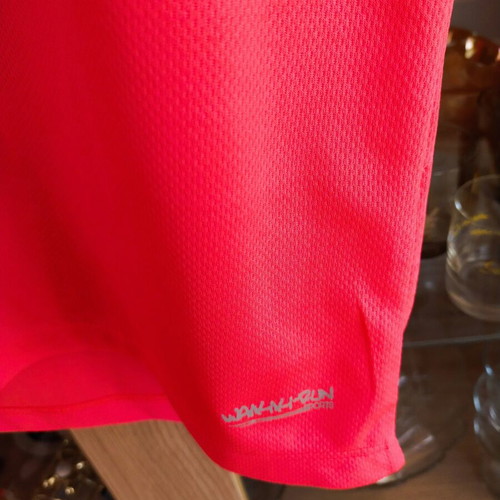 Women's sports t-shirt like new, cyclamen color, size L