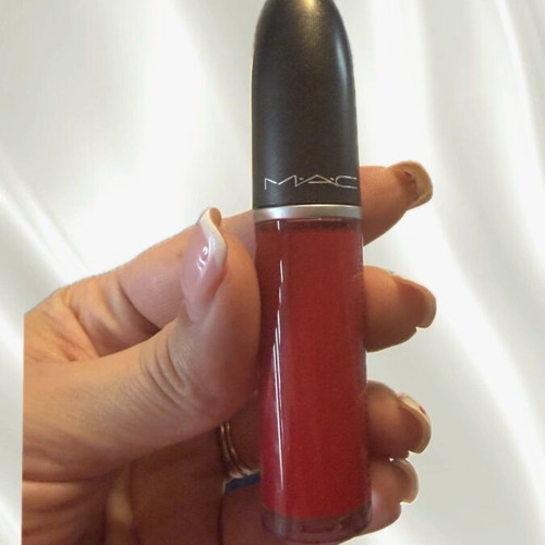 MAC Ruby Phew Lipstick new, vibrant red shade