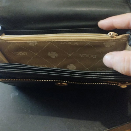 Doca wallet large black like new