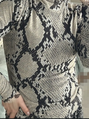 Μπλουζάκι H&M μπεζ σαν καινούργιο, μέγεθος XS φορεμένο μια φορά