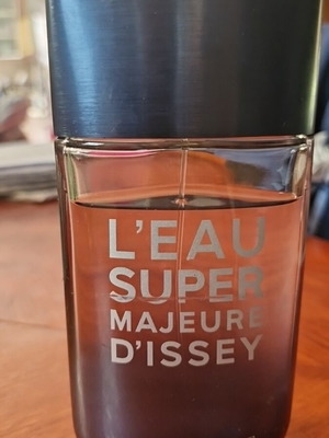 Issey Miyake Super Majeure Parfum Intense 100ml like new, authentic