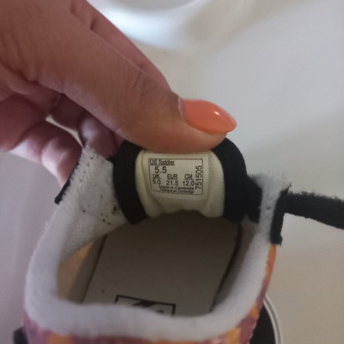 Vans baby shoes like new, size 21.5 for girls