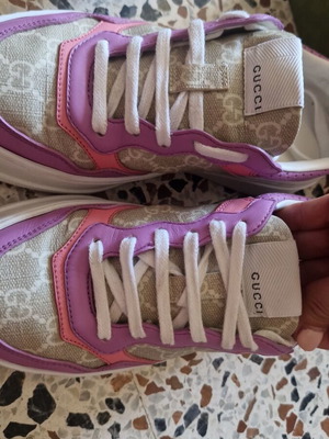 Gucci sneakers beige with lilac and pink details