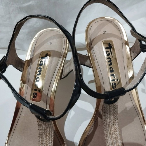 Tamaris sandals size 39 like new, gold and black