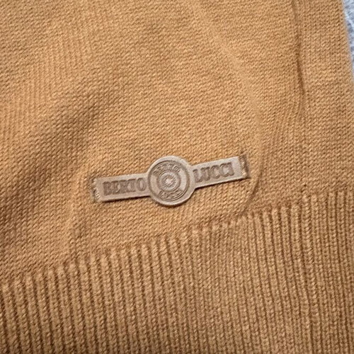 Berto Lucci cotton sweater small like new, orange