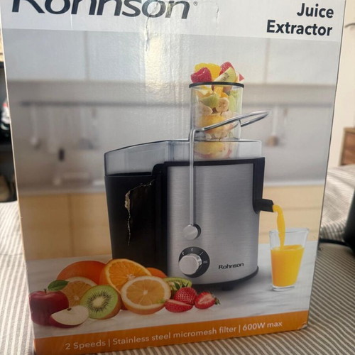 Rohnson Juice Extractor brand new with box